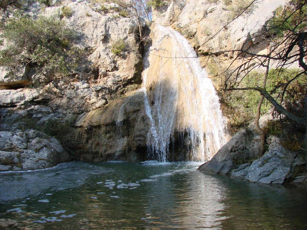 Camping Municipal L'Espazo DURBAN CORBIERES Exterior foto